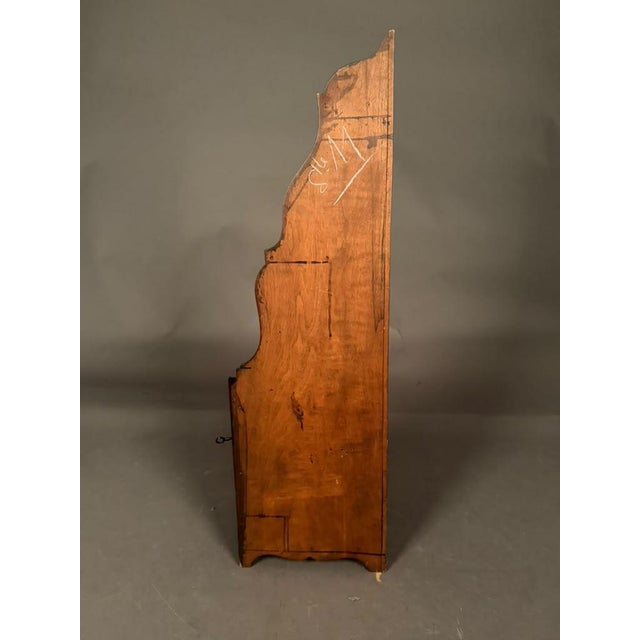 19th Century French Walnut Corner Cupboard, Circa 1850 For Sale In Indianapolis - Image 6 of 16
