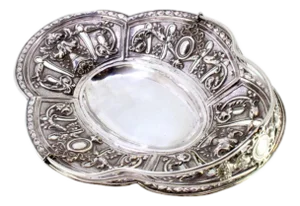 Fruit Bowl in Cut Silver with Hinged Handle