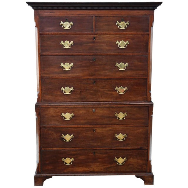 Antique Mahogany Chest of Drawers, 1700s For Sale - Image 3 of 9