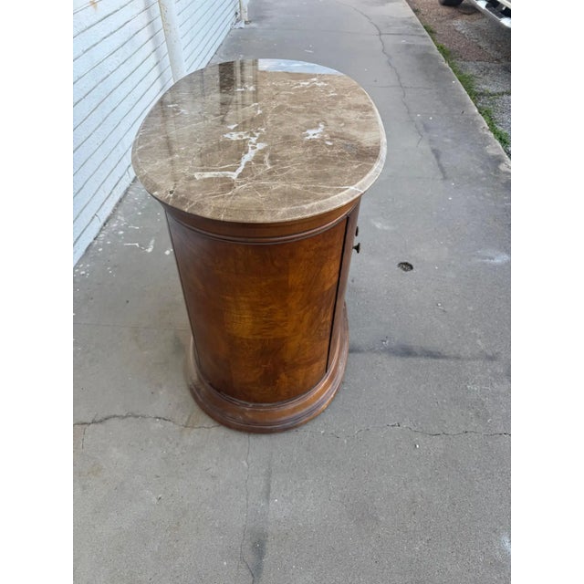 Mid 20th Century Thomasville Marble Oval Cabinet For Sale - Image 4 of 6