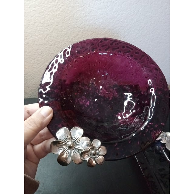 1970s Gorgeous 4 Pc Amethyst Bubble Glass Bowls & Plates W/ Floral Accents For Sale - Image 5 of 7
