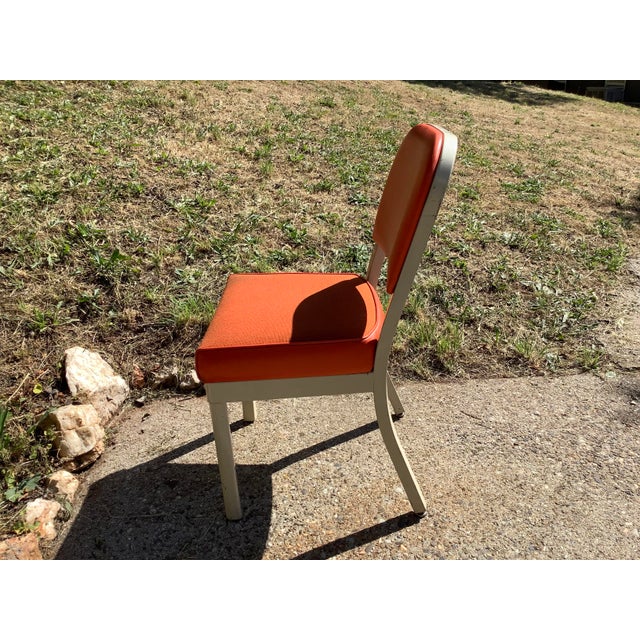 Mid-Century Modern 1970s Vintage Burnt Orange Steel Office Chair by Harter Corporation For Sale - Image 3 of 12