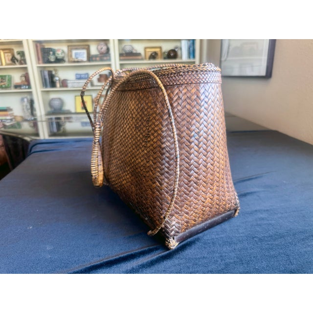 Contemporary Antique Philippine Hand-Woven Rattan Grain Basket With Wooden Base For Sale - Image 3 of 9