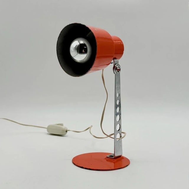 Vintage Italian Targetti Sankey Orange Desk Lamp, 1970s For Sale - Image 4 of 11