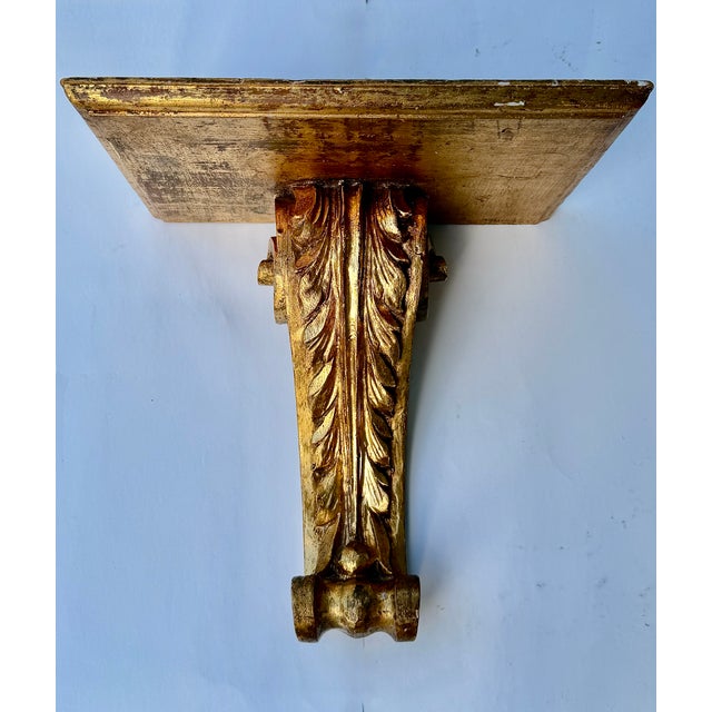 Hollywood Regency Large Italian Giltwood Acanthus Leaf Wall Bracket Shelf, 20th Century For Sale - Image 3 of 13