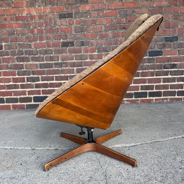 Mid 20th Century Large George Mulhauser Plycraft Mid-Century Modern Walnut "Cone" Swivel Lounge Chair For Sale - Image 5 of 12