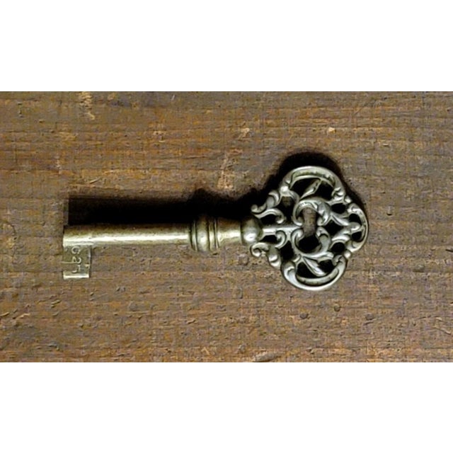 19th Century American Rococo Revival Walnut Burl Breakdown Armoire For Sale - Image 18 of 18
