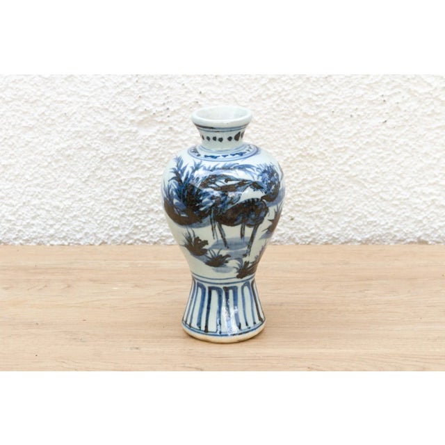 Chinese Rich Cobalt Blue & White Porcelain Vase For Sale - Image 3 of 9