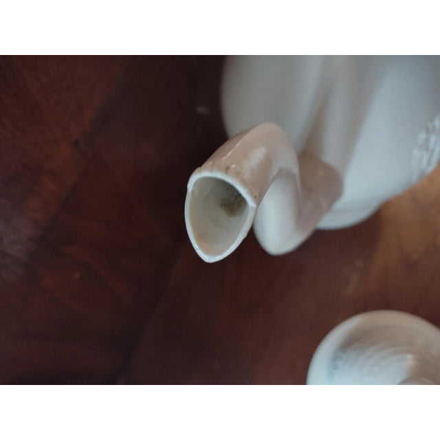 Large 1820's English Salt Glaze Pottery Coffee Pot For Sale In Atlanta - Image 6 of 10