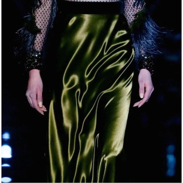 Gucci Black Plexiglass and Crystal Jeweled Cuff Bracelet, 2013 Runway Collection For Sale - Image 14 of 16