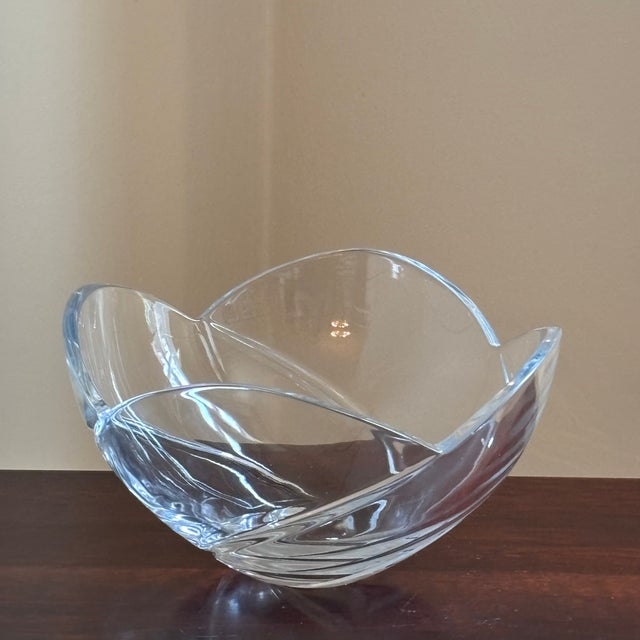 Vintage Art Glass Centerpiece Bowl With Sculptural Freeform Design For Sale In Baltimore - Image 6 of 13