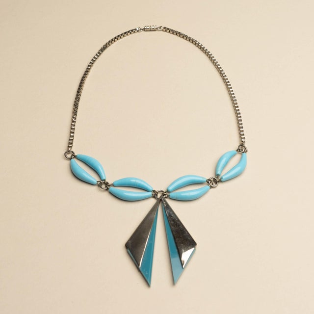 The Art Deco collection by the Jakob Bengel company from Oberstein, Germany, enjoyed worldwide success from the early...