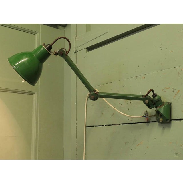 Vintage Industrial Articulated Rotating Wall Light, 1930 For Sale - Image 4 of 9
