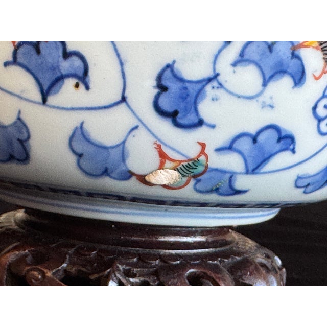 Antique Edo Imari Porcelain Bowl With Gilt, Scalloped Rim For Sale - Image 10 of 10
