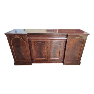 Victorian English Sideboard in Mahogany, 1800s For Sale