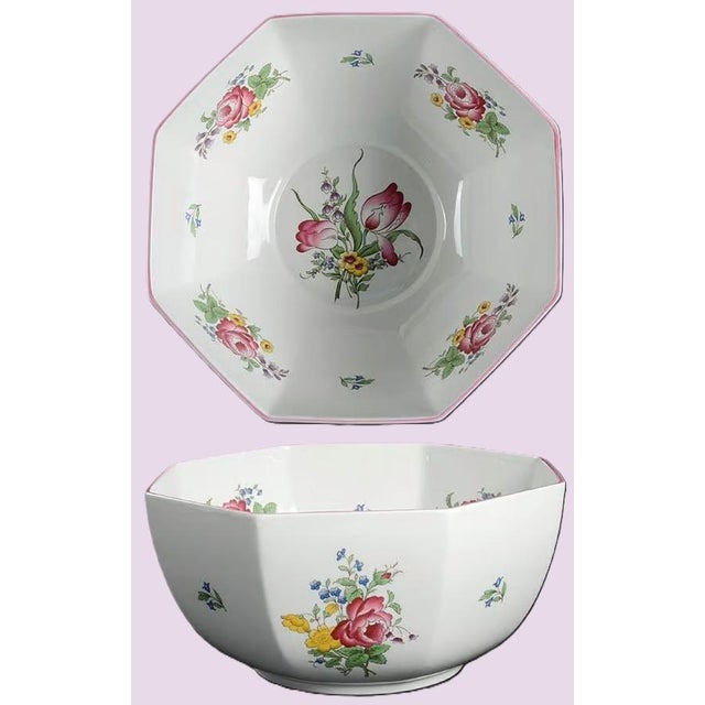 Spode Malborough Sprays Octagonal Ceramic Bowl. Features pink roses, tulips, bluebells, and buttercups with a pink trim ....