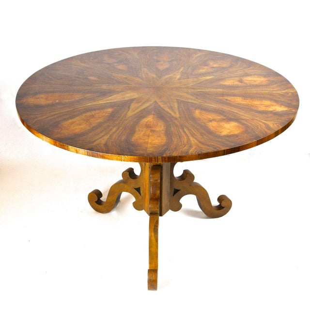 Brown 19th Century Biedermeier Nutwood Dining Table, Austria, 1830s For Sale - Image 8 of 15
