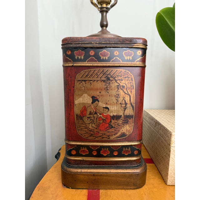 1970s Chinoiserie Tole Tea Caddy Lamp For Sale - Image 4 of 4