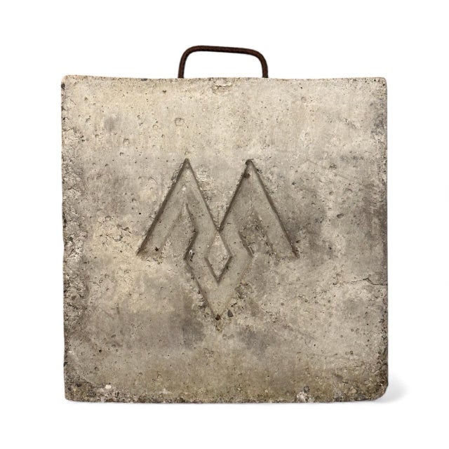 Afra and Tobia Scarpa for Maxalto Africa Round Dining Table For Sale - Image 11 of 11