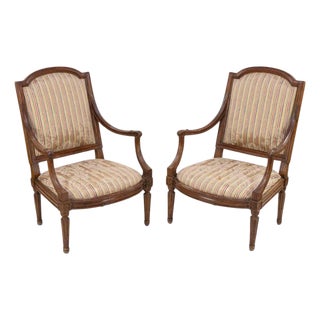 Louis XVI Walnut Chairs, France, 18th Century, Set of 2 For Sale