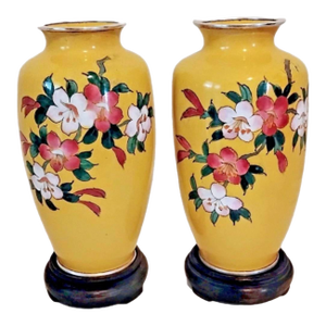 Vintage Japanese Akagi Shoten 7.25" Silver Wire Cloisonne Enamel Hibiscus Vases on Wooden Stands ~ a Pair