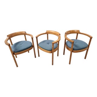 Vintage M40 Chairs by Henning Jensen & Torben Valeur for Munch Møbler, 1970s, Set of 3 For Sale