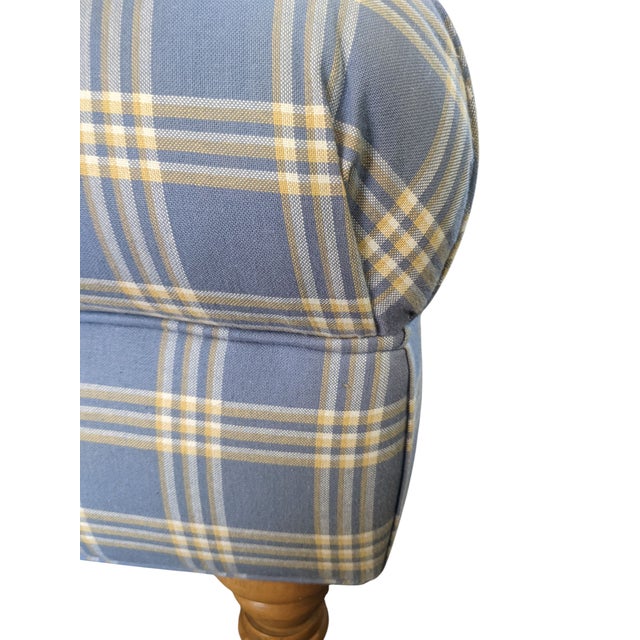 English Traditional Style Plaid Tufted Cocktail Ottoman With Brass Castors For Sale In Charlotte - Image 6 of 9