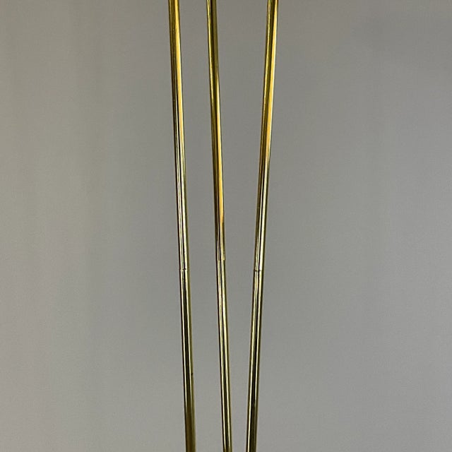 1970s Vintage Modern Art Deco Torchiere Halogen Bulb Floor Lamp. For Sale - Image 4 of 10