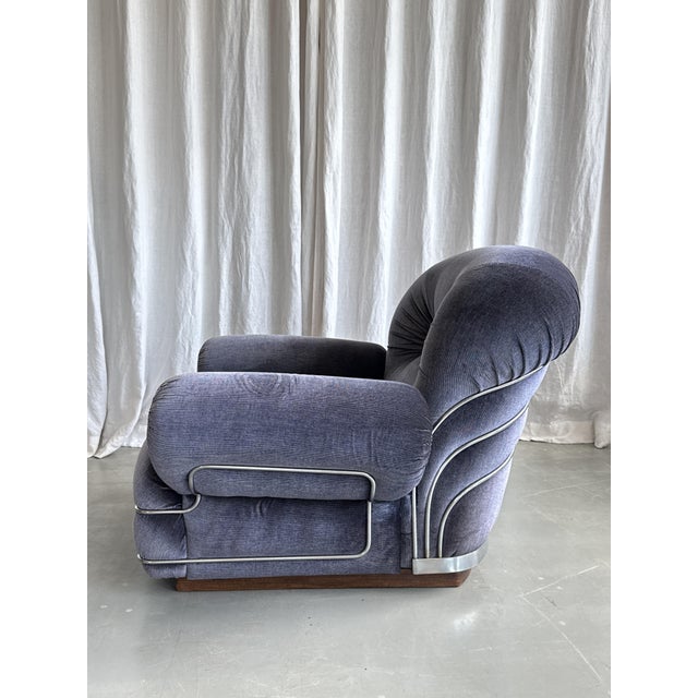 1960s Space Age Velvet and Chrome Lounge Chair attributed to Adriano Piazzesi, Italy, 1960s For Sale - Image 5 of 15