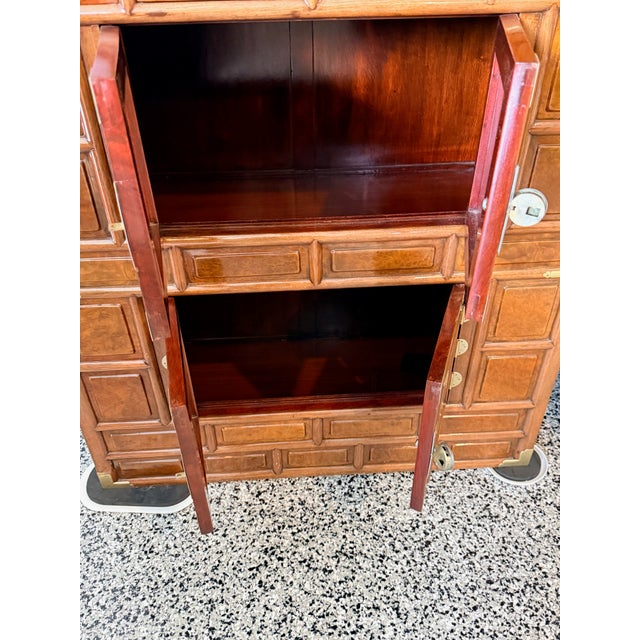 Antique Double Medallion Bandaji Cabinet For Sale - Image 4 of 12