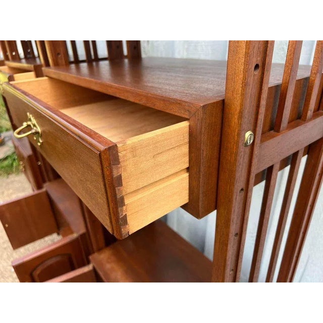 American Mid 20th Century Vintage American Traditional Room Divider Shelving Unit Bookcase For Sale - Image 3 of 10