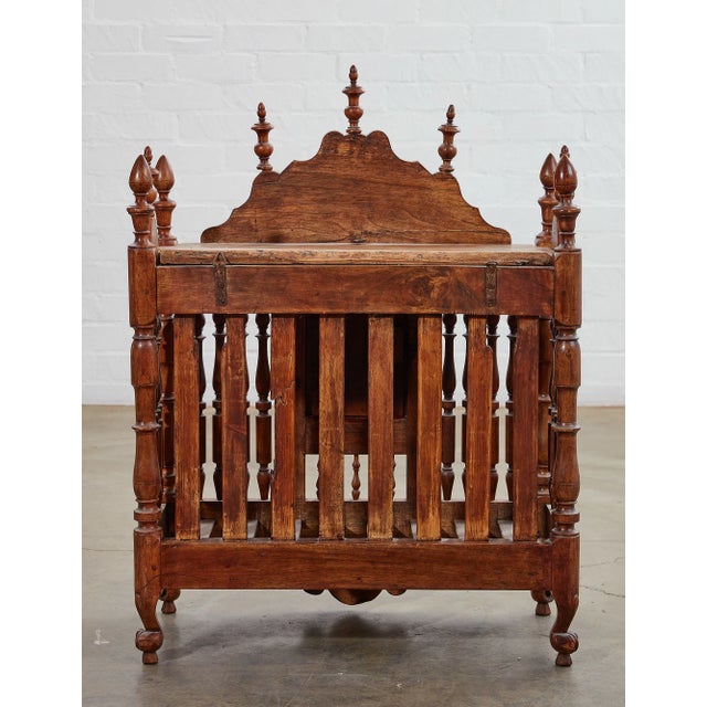 French Provincial Mid 19th Century A French Provincial Beechwood Panetiere For Sale - Image 3 of 5