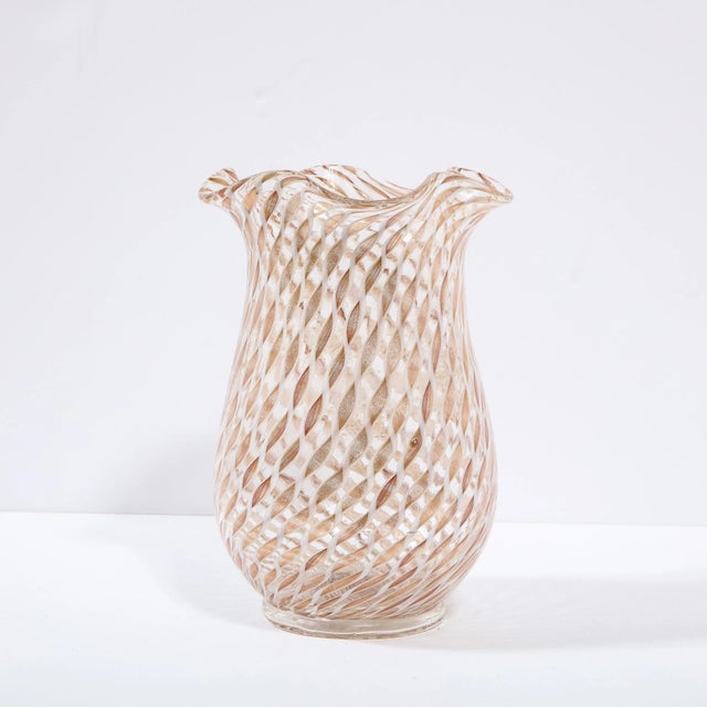 Mid Century Modern Hanblown Murano Scalloped Top Vase w/ 24kt Gold Helix Pattern For Sale - Image 4 of 11