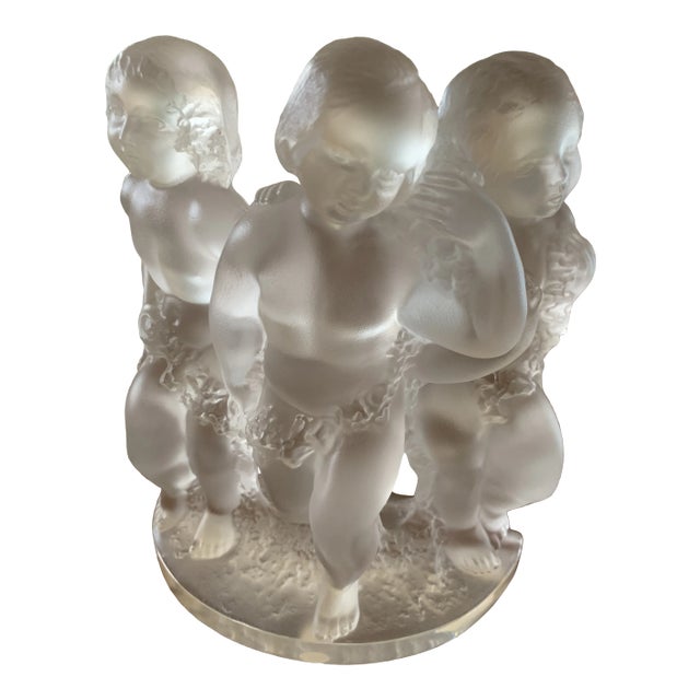 Lalique “Luxembourg” Cherubs Figurine For Sale