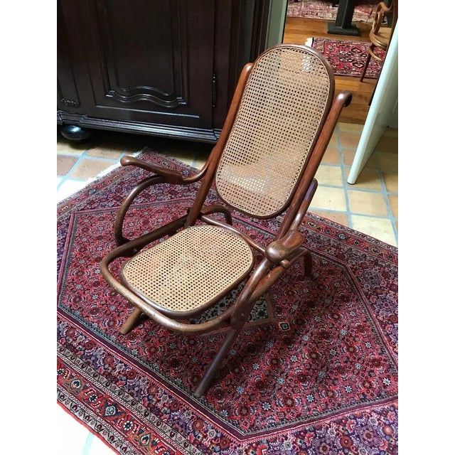 Oldest form of an easy armchair folding chair of Thonet nr 1 Rare oldest form and first stamp by Thonet, 1867 Kaminsessel....