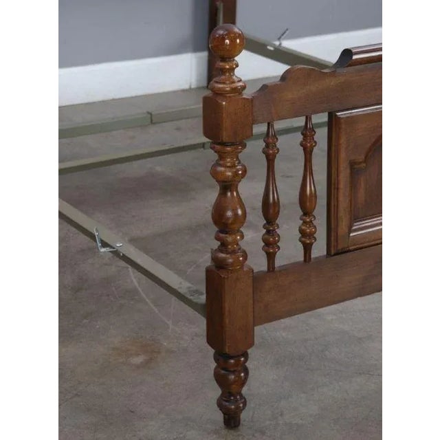Sears Mid 20th Century Vintage Ceerpath by Sears Maple Low Post Bed with Panel and Spindle Details and Cannonball Finales For Sale - Image 4 of 13