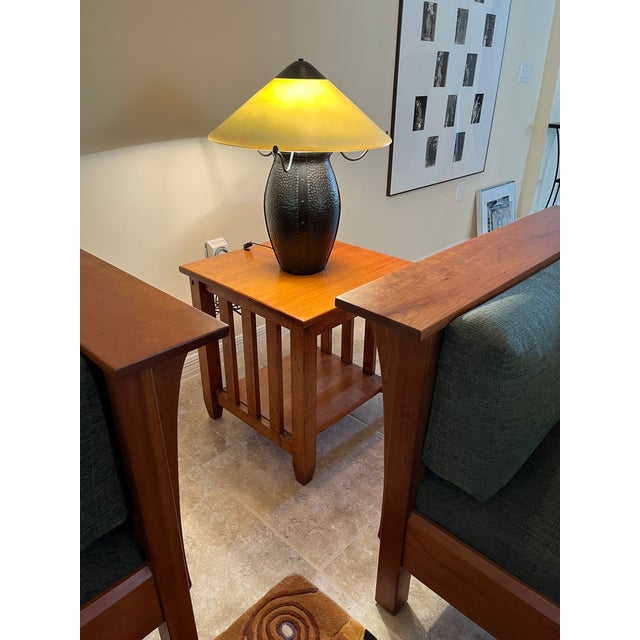 Arts & Crafts 1990s Mission Style Arts and Crafts Hammered Bronze Metal Amber Light Table Lamp For Sale - Image 3 of 9