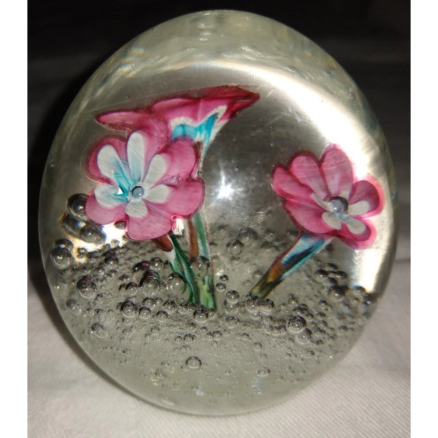 Early 20th Century Vintage Pink Daisy Murano Blown Glass Paperweight For Sale - Image 5 of 8