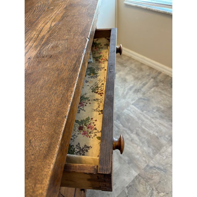 Sienna Tiger Oak Sideboard With Beveled Mirror From the Early 1900s For Sale - Image 8 of 12