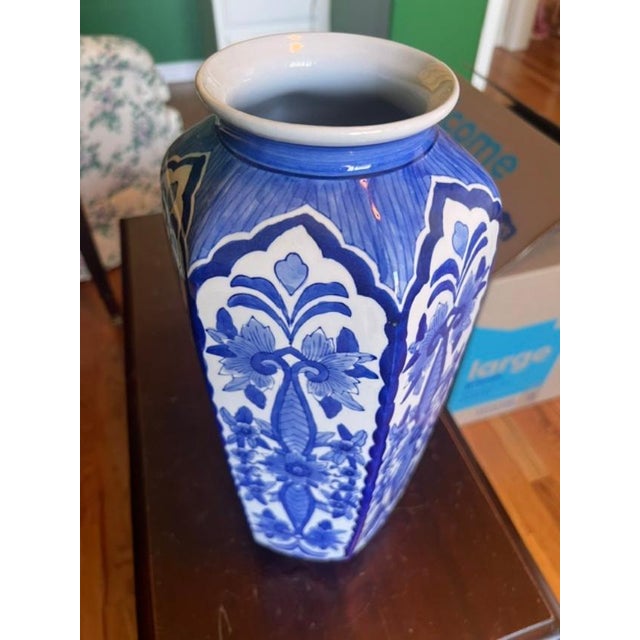 Blue and White Porcelain Chinoiserie Vase For Sale - Image 4 of 4