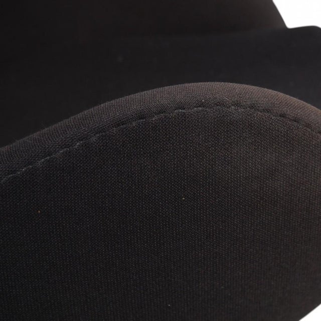 Egg Chair in Black Fabric by Arne Jacobsen, 2012 For Sale - Image 12 of 18