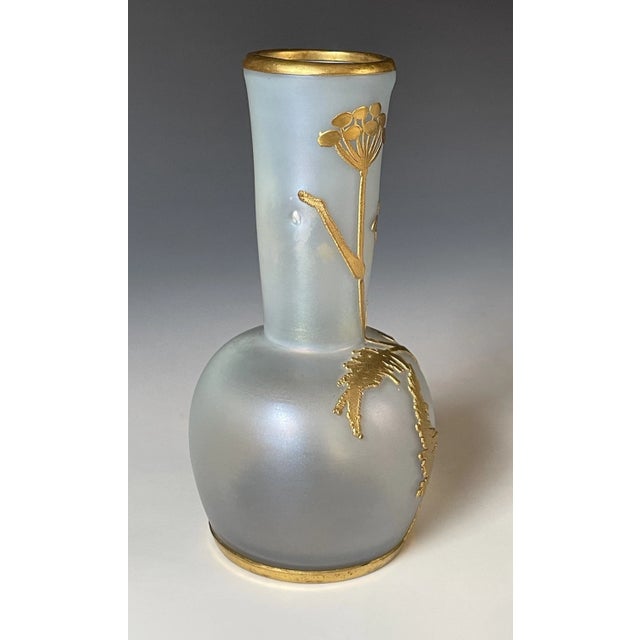 Late 19th Century Fine Antique Art Nouveau Iridescent Satin Glass Vase W/ Gilt Bronze Overlay For Sale - Image 5 of 15