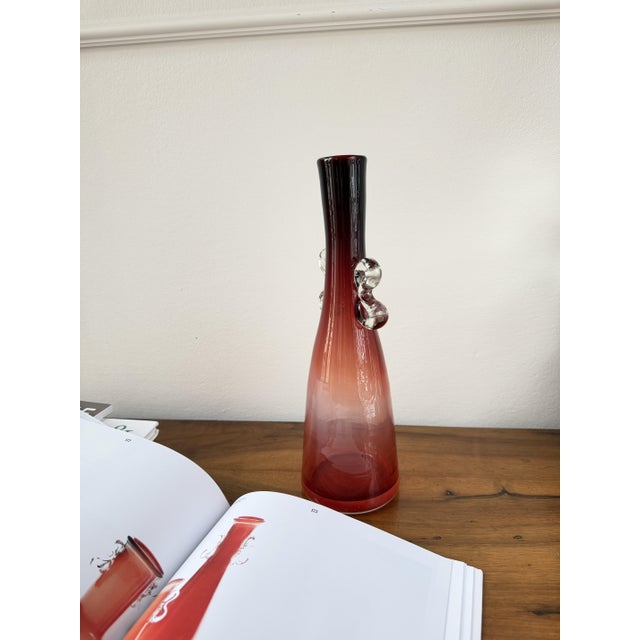 Ruby Red Bottle Vase with Applied Clear Glass Wings by Jerzy Słuczan-Orkusz for Huta Szkła Tarnowiec, Poland, 1970s For Sale - Image 9 of 14