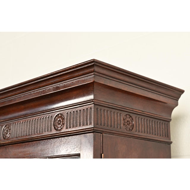 Brown Baker Furniture Georgian Carved Mahogany Breakfront Bookcase Cabinet, Circa 1960s For Sale - Image 8 of 13
