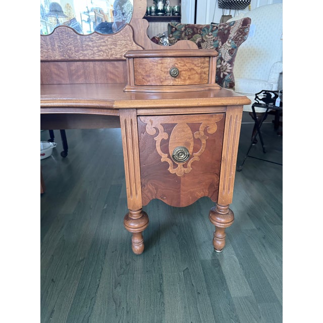 1930s Jacobean Revival Walnut and Figured Maple Vanity With Tall Arched Mirror For Sale - Image 4 of 11