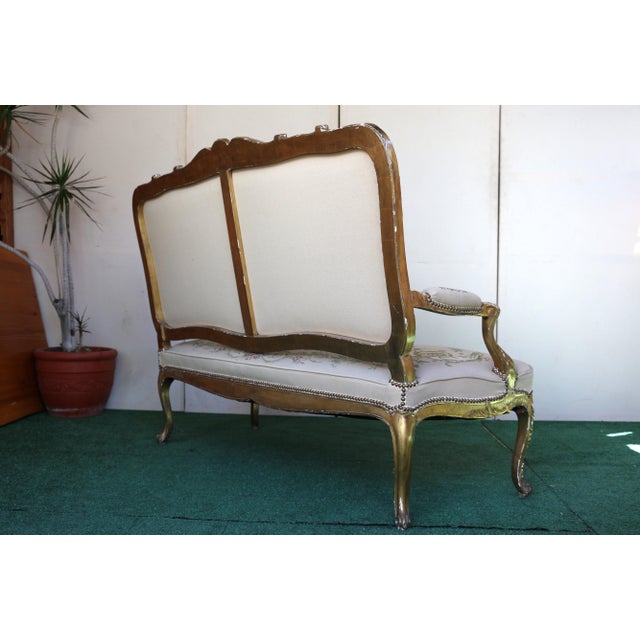 Early 19th Century Antique Set of French Tapestry Gild Carved Gold Wood Arm Chairs Chairs & Sofa For Sale - Image 5 of 18