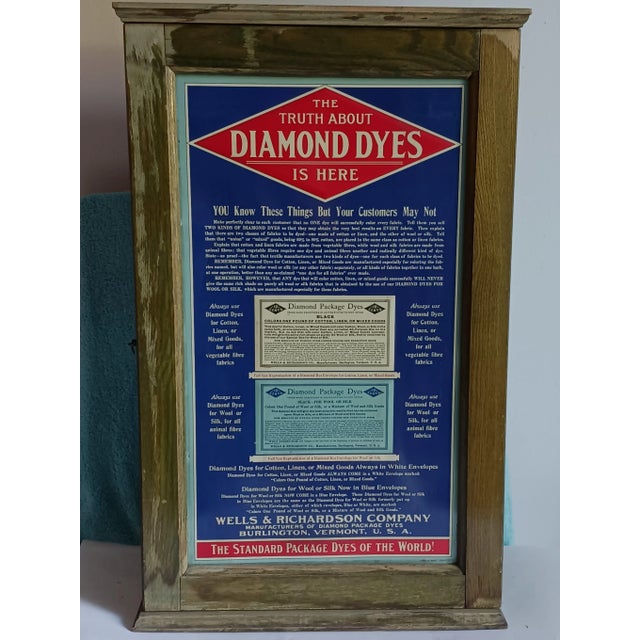 Early 20th Century Colorful Diamond Dye Country Store Tin and Wood Cabinet Chromolithograph 1911 For Sale - Image 5 of 10