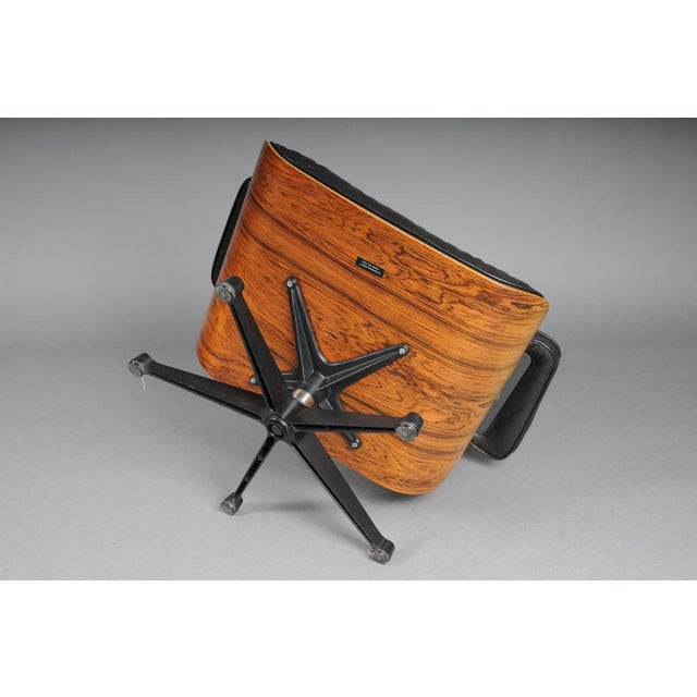Set of Lounge Chair and Ottoman by Charles Eames for Herman Miller, 1960s For Sale - Image 16 of 18