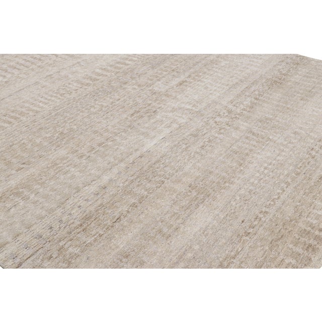 Looking for a custom size? For more information on customization capabilities, please reach out to custom@chairish.com....