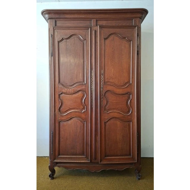 Louis XV Wardrobe in Oak, 18th Century For Sale - Image 5 of 12
